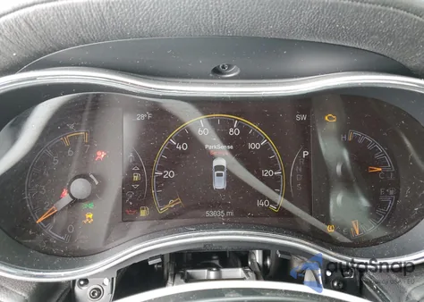 2015 Jeep Grand Cherokee Overland из США, поврежденный, VIN 1C4RJFCT9FC237445